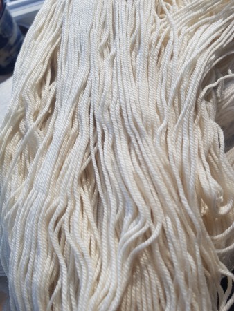 Økologisk 100% merino (100 gr/bunt) 