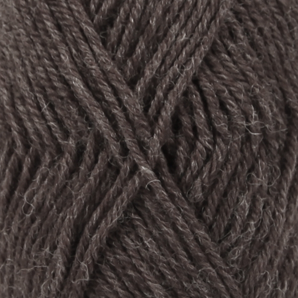 56 Mørk brun